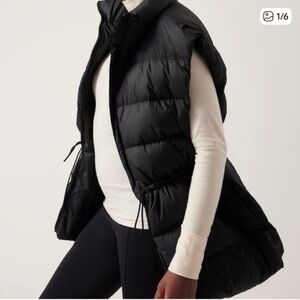 Athleta Cascade Black Down Filled Puffer Vest XS